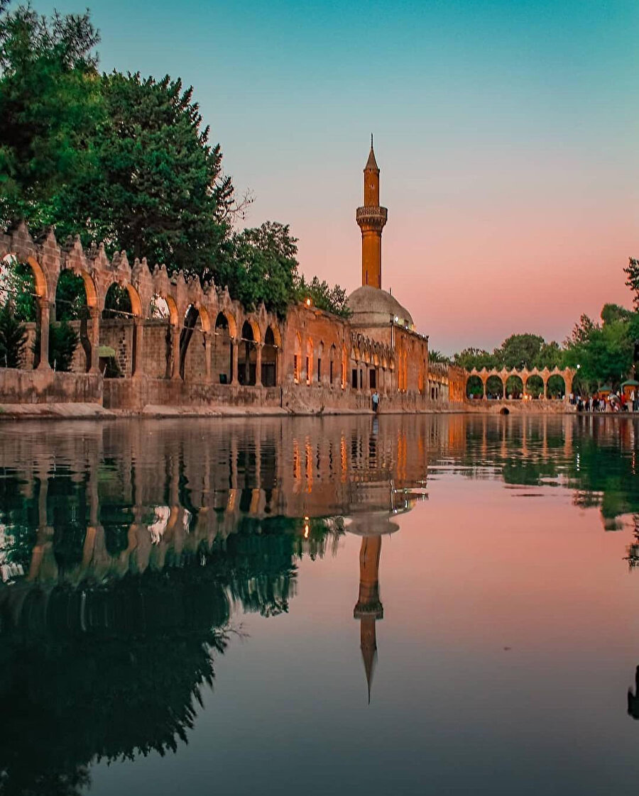 Burası Şanlıurfa, Helenlerin verdiği ismiyle Edessa 🤗