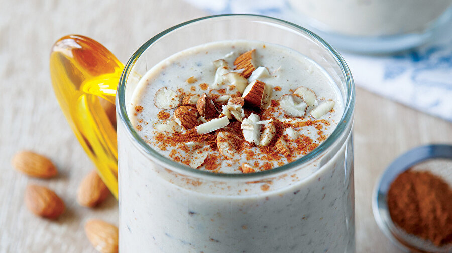 İncirli Bademli Smoothie