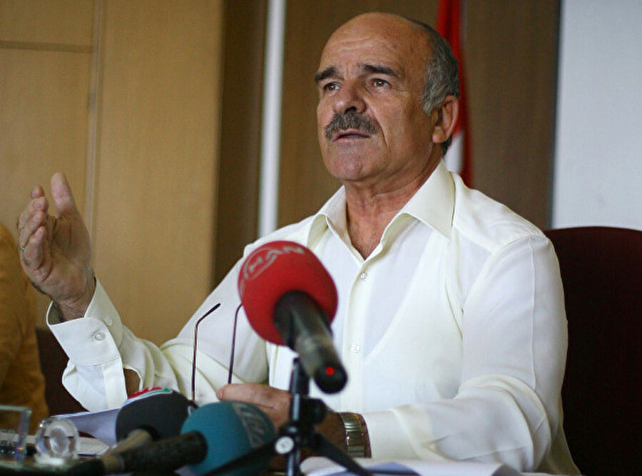 Ata Özer
