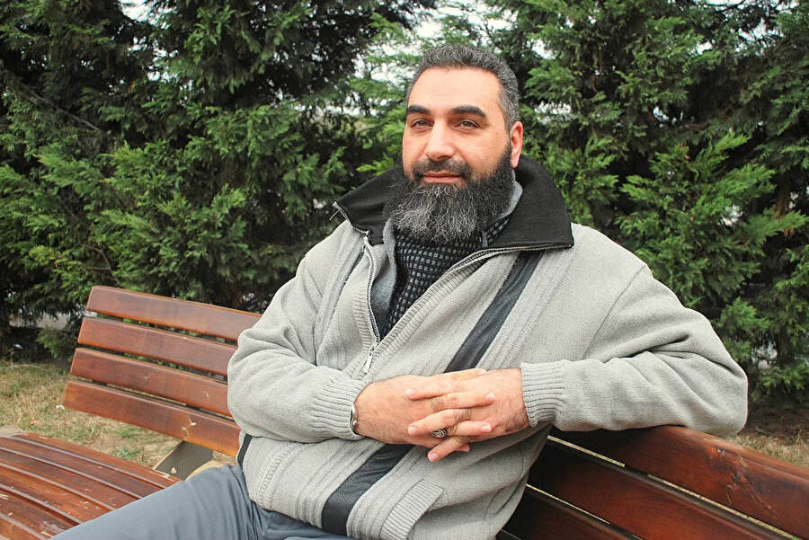 1992'de Müslüman olan ve Avrupa'da İslam'ın tarihi alanında önemli çalışmalar yapan Dr. Stefanos Kefokeris.
