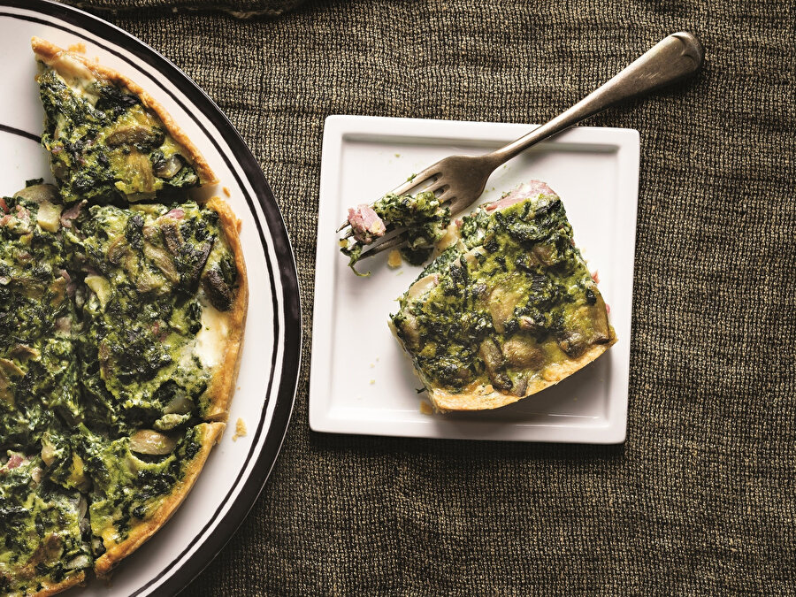 Ispanak ve Mantarlı Kiş