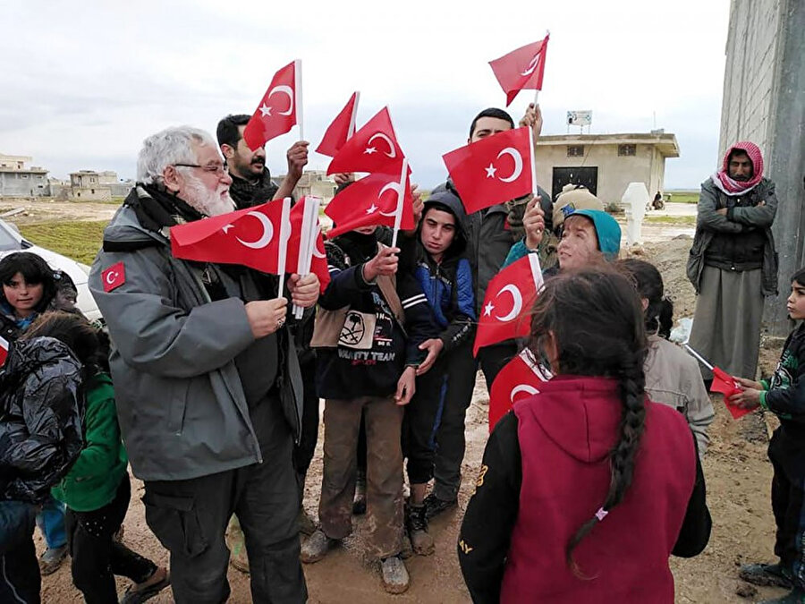 Eğer Türk’üz diyorsak, Osmanlı’nın torunuyuz diyorsak, Müslümanız diyorsak bu coğrafyanın insanıyız diyorsak, hatta insanız diyorsak, bir ayağımızın orada olması lazım.