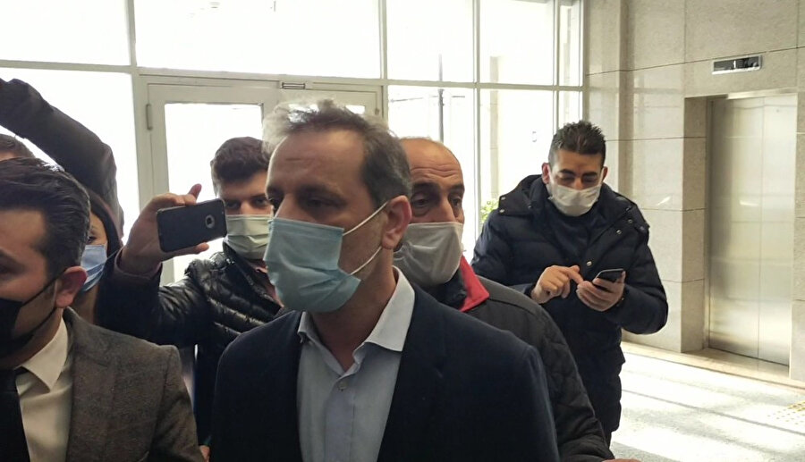 Ünlü oyuncu Ozan Güven hakim karşısına çıktı

