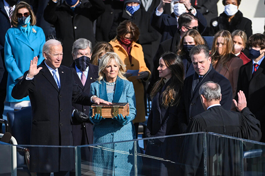 Joe Biden yemin ederek ABD'nin 46. başkanı oldu