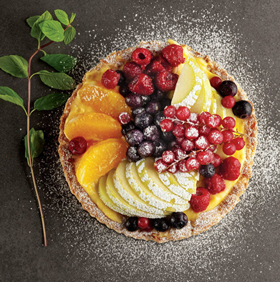 Karışık Meyveli Tart tarifi