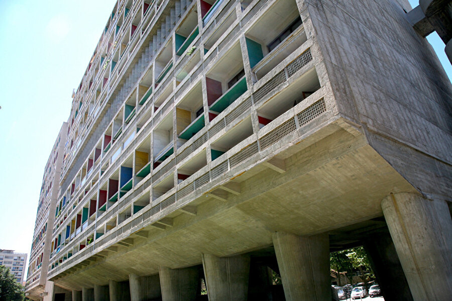 Unité d'Habitation isimli bir konut yapısı, Le Corbusier