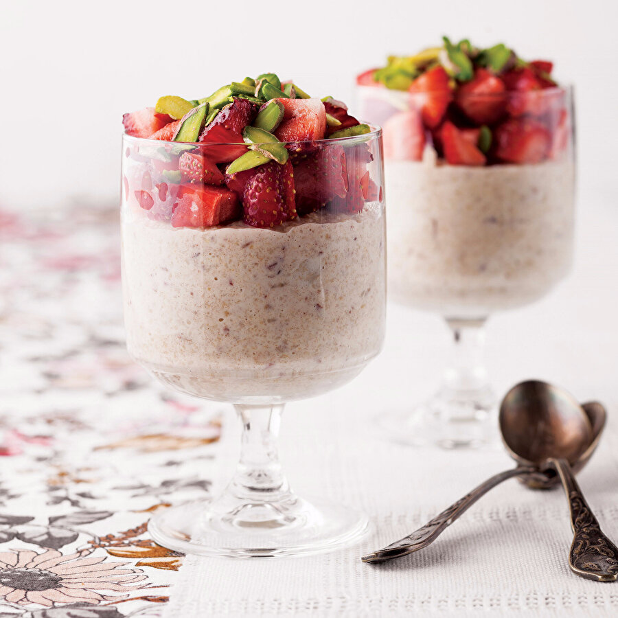 Hurmalı Yulaflı Puding tarifi