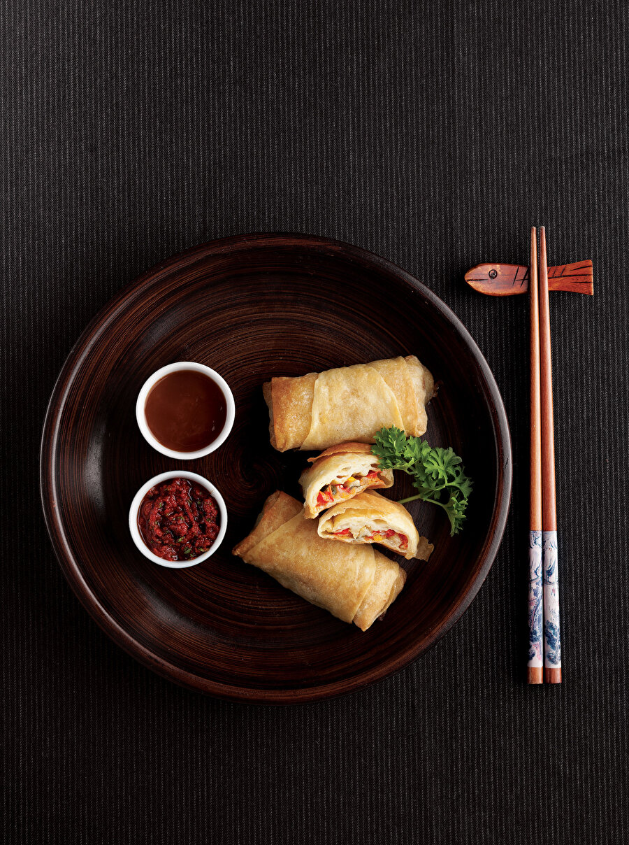 Fırında Sebzeli Çin Böreği