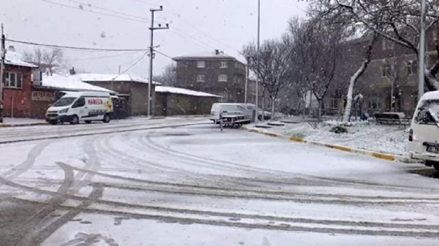 Kar yağışı etkili olmaya başladı