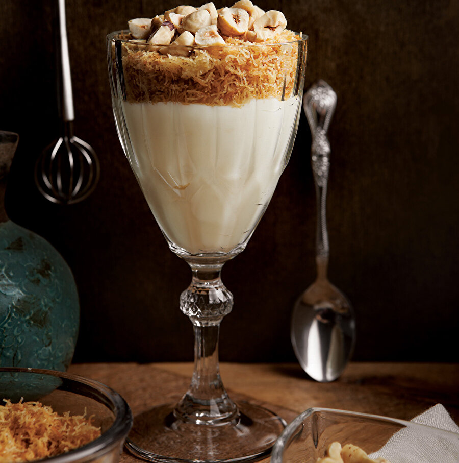 Fındıklı Kadayıflı Muhallebi tarifi