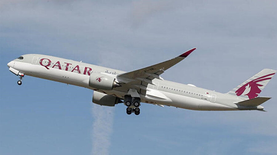 Mısır ve Katar arasında 3 buçuk yıldır yapılmayan uçak seferleri Ula Zirvesi'nin üzerinden iki hafta süre geçmeden yeniden başlatıldı.