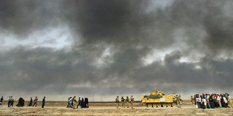 11 Ekim 1998 yılında Belçika'da düzenlenen Kürt konferansında konuşan ünlü Yahudi Danielle Mitterrand &quot;Son gelişmelerin Kürt devleti için zaman ve zemini olgunlaştırdığını&quot; söylemişti. Daha sonra da &quot;Yıllar önce PKK'yı Kürt halkının direniş ordusu olarak gördüm. Bugün bu fikirde haklı olmanın gururunu taşıyorum&quot; diyecekti.  