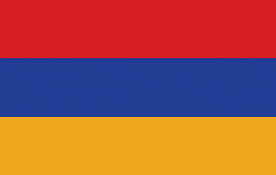 Ermenistan bir Sovyet parantezi olarak Türkiye sınırında yaşatılmıştır.