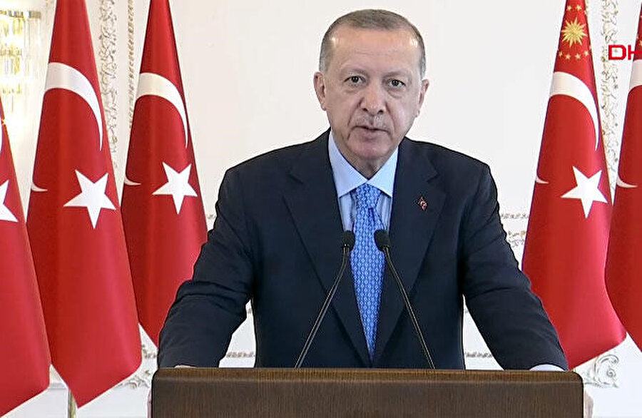 rdoğan herkes açısından içi dışı bir karakter olarak biliniyor. Putin gibi zor bir muhatapla başa çıkabilmesinin sırrı da burada yatıyor. Karşıt görüşteyseniz bile samimiyetine güvenebilirsiniz çünkü.