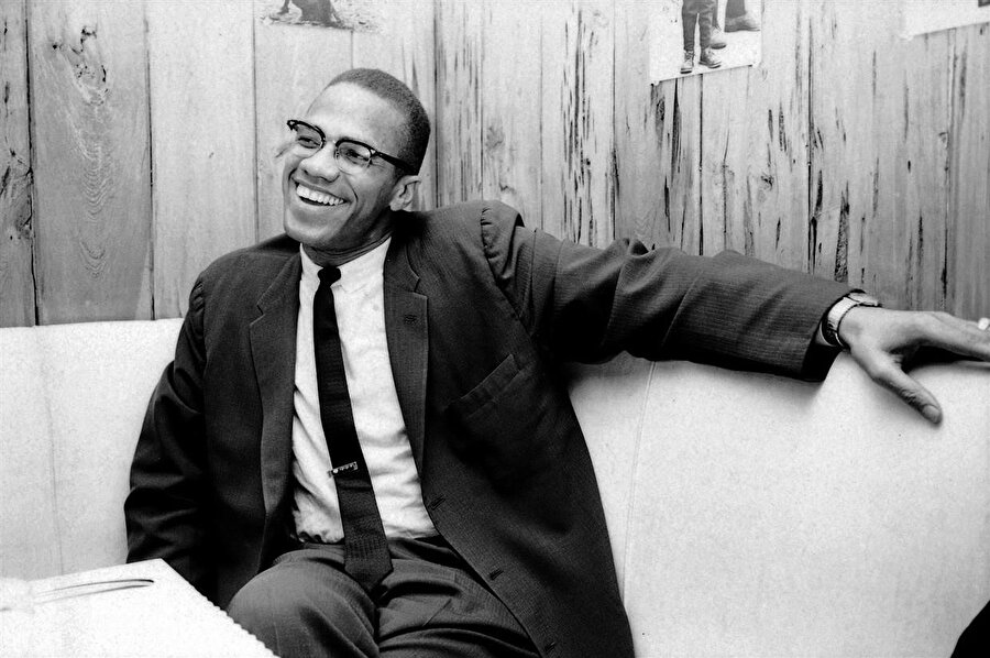 Özellikle son yıllarda beyaz ırkçılığın ve göçmen karşıtlığının arttığı bir dönemde Malcolm X’in 56 yıl önce ölümüyle geride bıraktığı mirası, daha bir anlam kazanıyor.