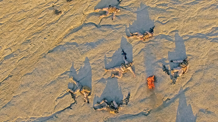 Şu var ki Biden Afganistan meselesinde seleflerinden daha gerçekçi bir tutum içindeydi.