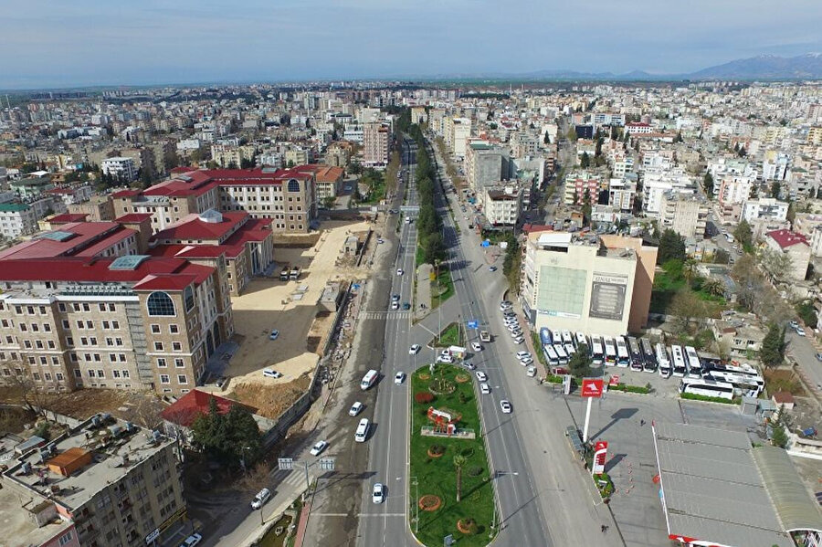 Adıyaman çevresindeki illerin düşük risk seviyesinde olmasına rağmen yüksek risk seviyesinde bulunarak dikkati çekti