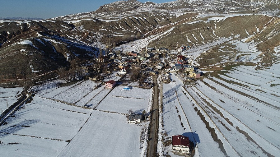 Eğribucak köyü