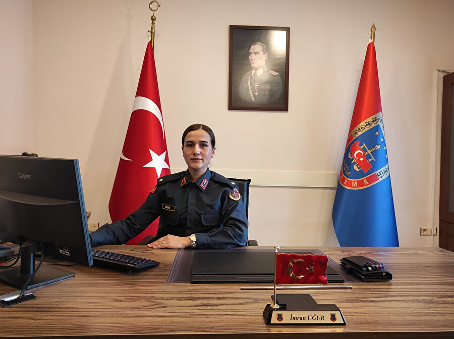 İstanbul'un tek kadın Jandarma Karakol Komutanı 29 yaşındaki İmran Uğur