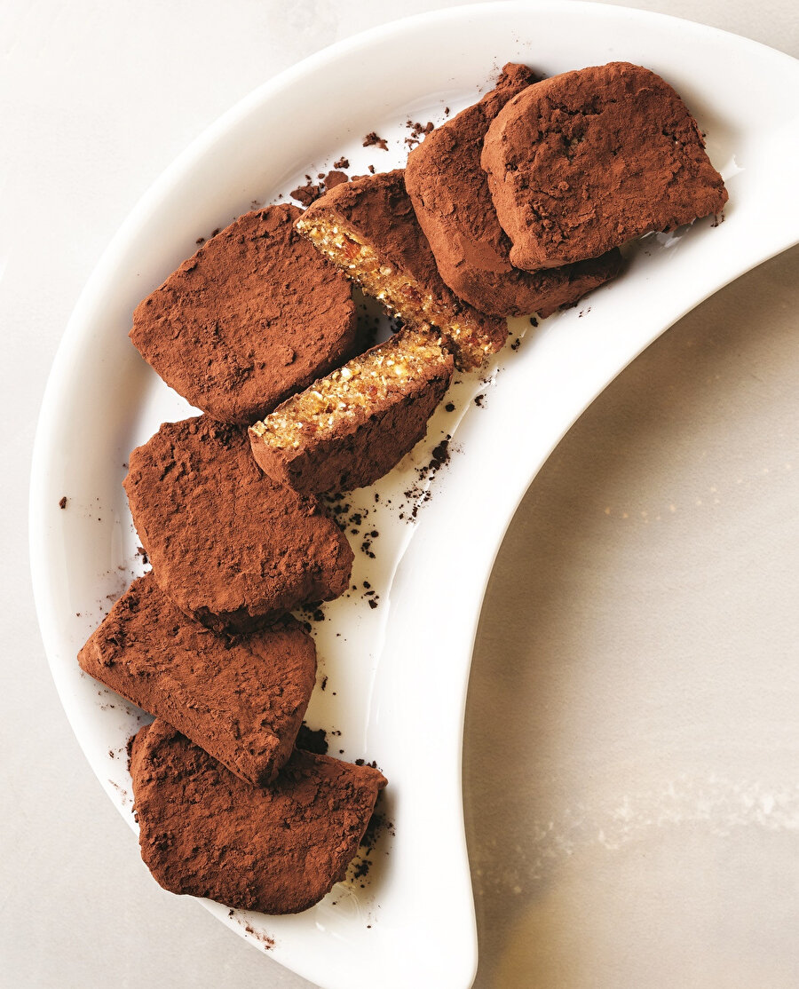 Kakaolu Cevizli Hurma