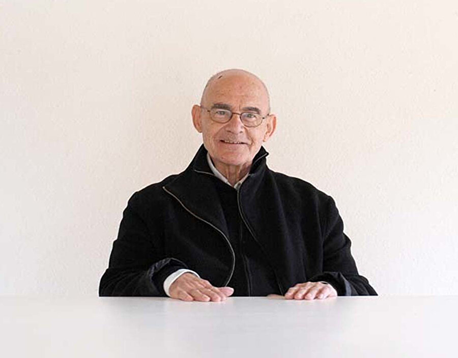 Jean-Luc Nancy