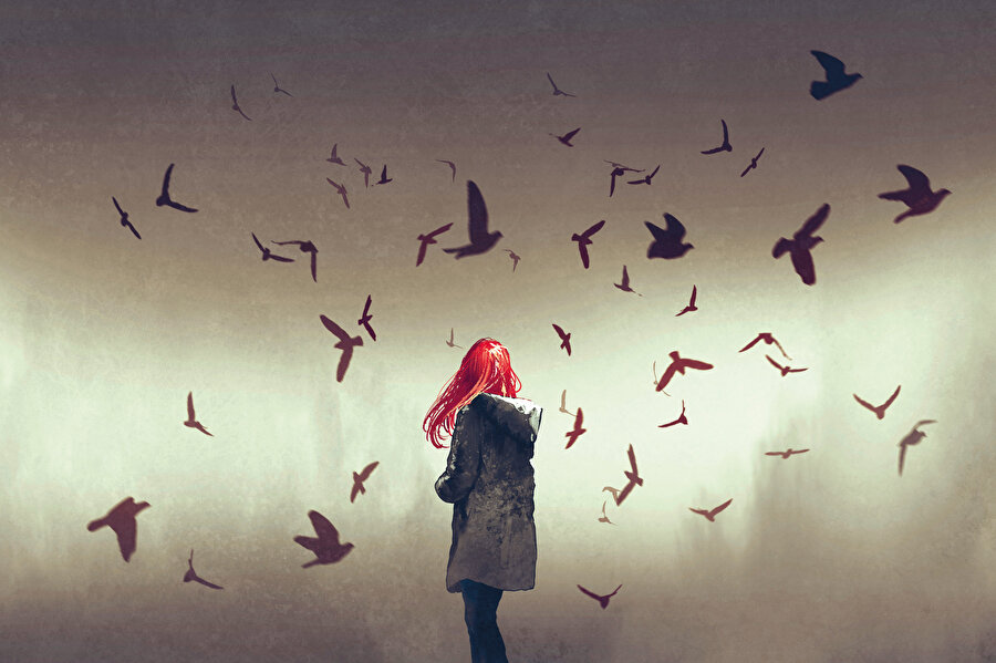 Tarazlanmış sesi, gönlü kırıkların lisanını konuşmak istiyor ama kelimeler boğazında düğümleniyor.