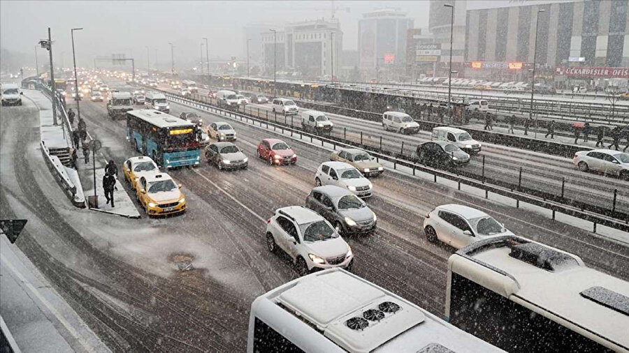 İstanbul'da kar yağışı
