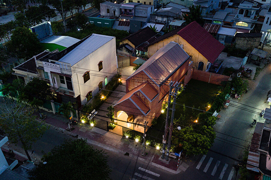 OldMeetsNew Evi.