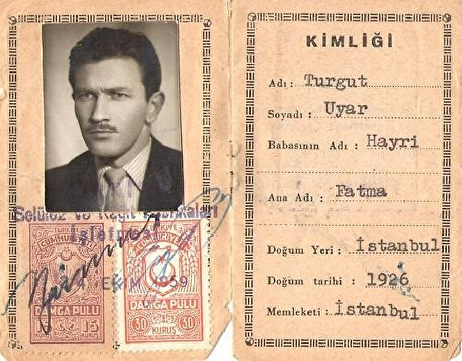 Turgut Uyar'ın kimliği