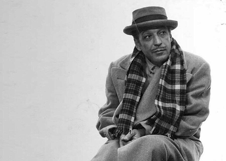 Mehmet Sadrettin Alışık, Türk tiyatrocu, sinema oyuncusu ve komedyen.