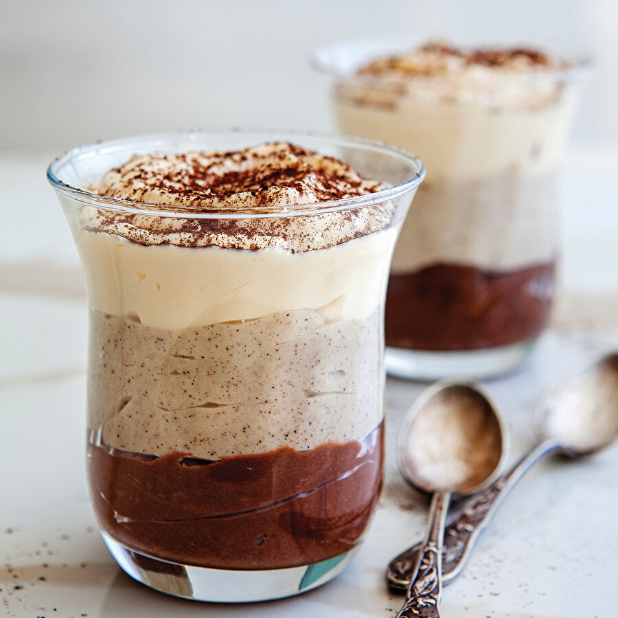 Kahveli Çikolatalı Mousse tarifi