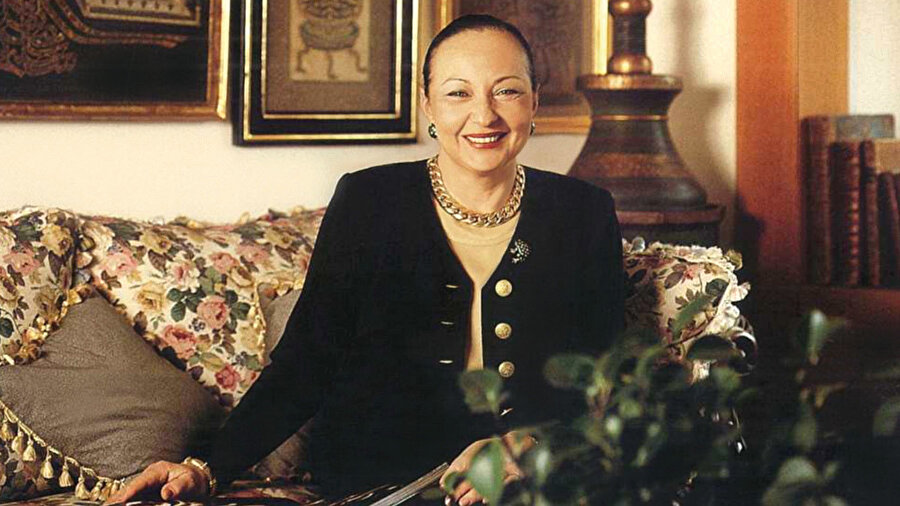 Ayrıca Koç Holding'in 2007'den itibaren 5 defa düzenlediği Uluslararası Sevgi Gönül Bizans Araştırmaları Sempozyumu da küçük bir Bizans kongresi havasında geçiyor.