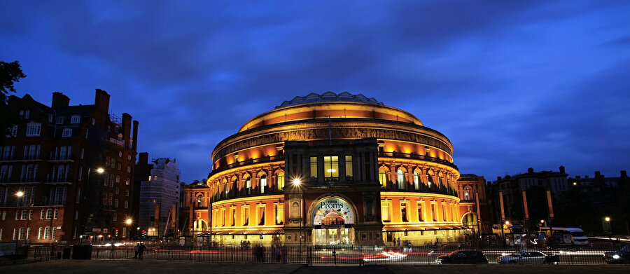Royal Albert Hall – İngiltere.