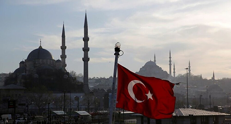 turkiye nin iki iktidari ve kendi