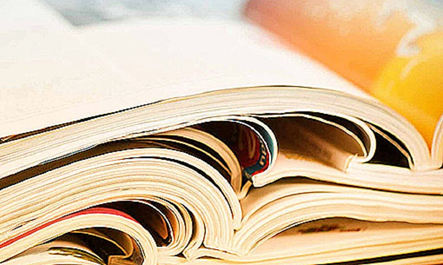 Derginin internet sitesinde Tyree Daye'nin kendi şiirini seslendirdiği bir kaydı da mevcut.