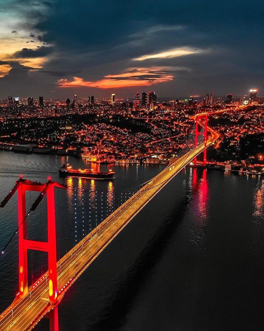 İstanbul’da kesinlikle görülmeli dediğin yer neresi? ✨