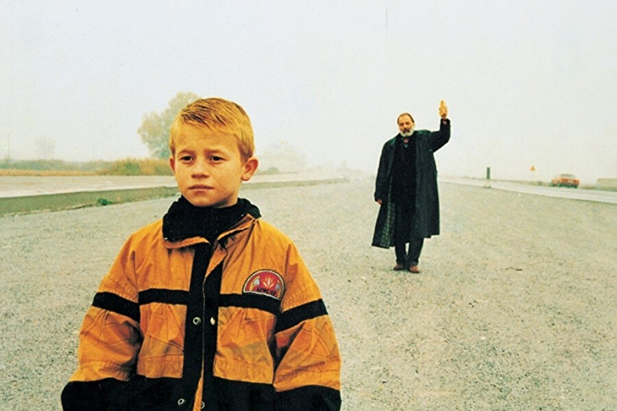 Angelopoulos sinematografisi ve kurgusal ruh tarifine öyle münasip, öyle müsait, öyle murakıb ve öylesine muarız… 