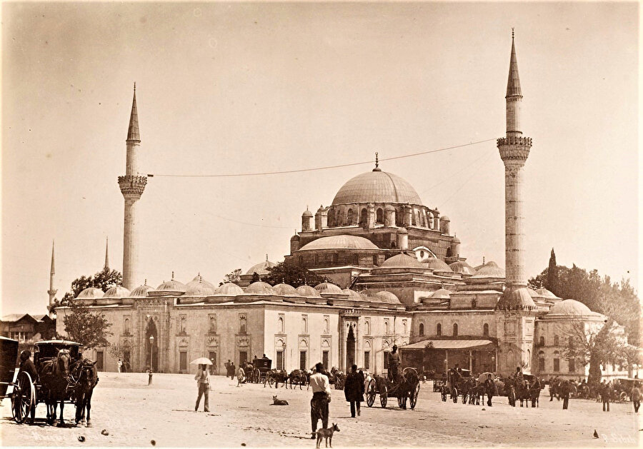 Bayezid Camii'ne asılan mahya ipi (1870'ler).