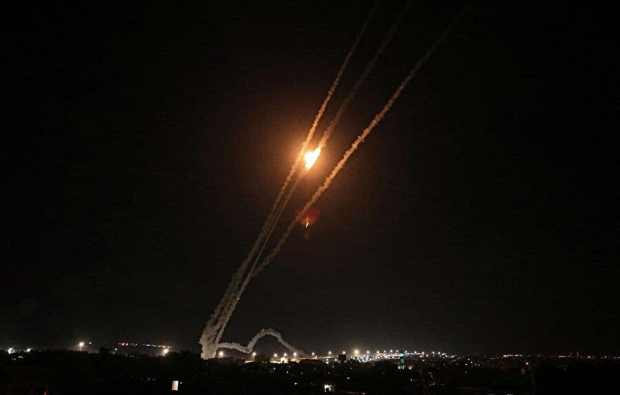 İsrail'in havadan saldırıları devam ediyor