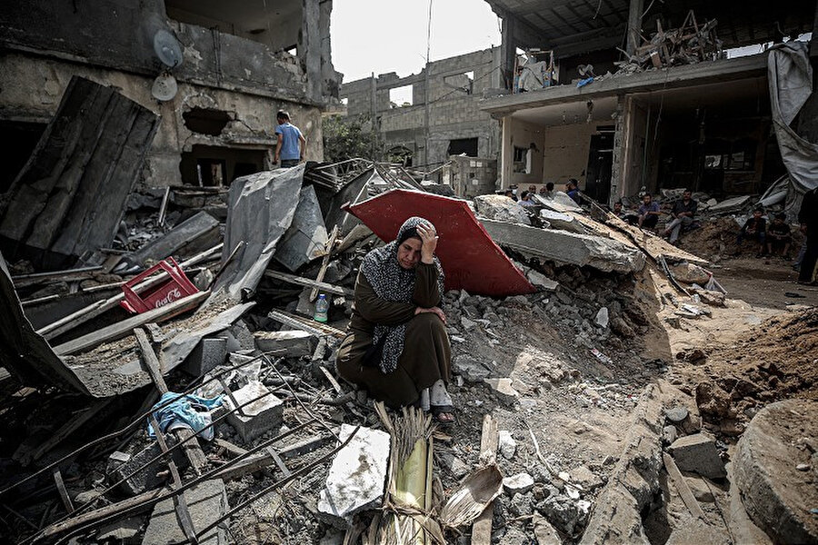 Ateşkesin üzerinden 4 gün geçmesine rağmen binlerce Gazzeli evlerine hâlâ dönemedi. 
