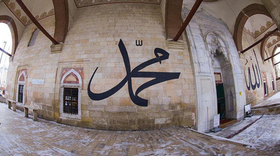 ​Niçin seviyoruz? 