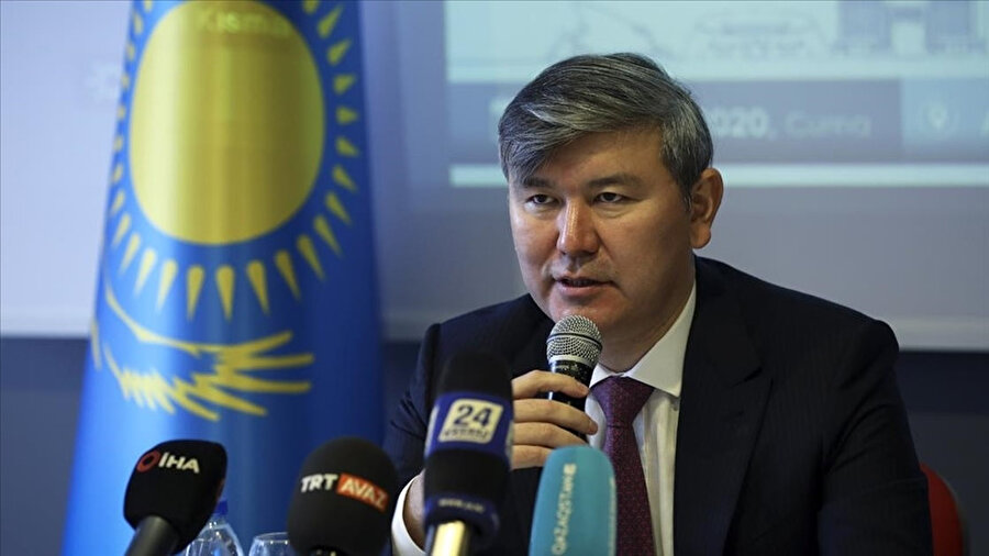 Kazakistan'ın Ankara Büyükelçisi Abzal Saparbekuly.