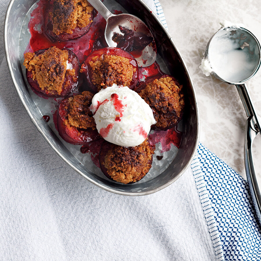 Fırında Kıtırlı Erik tarifi