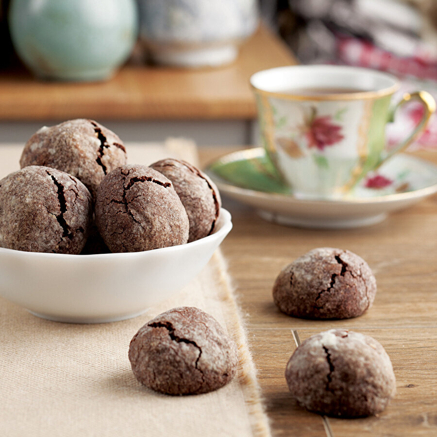 Çikolatalı Yer Fıstıklı Kurabiye tarifi