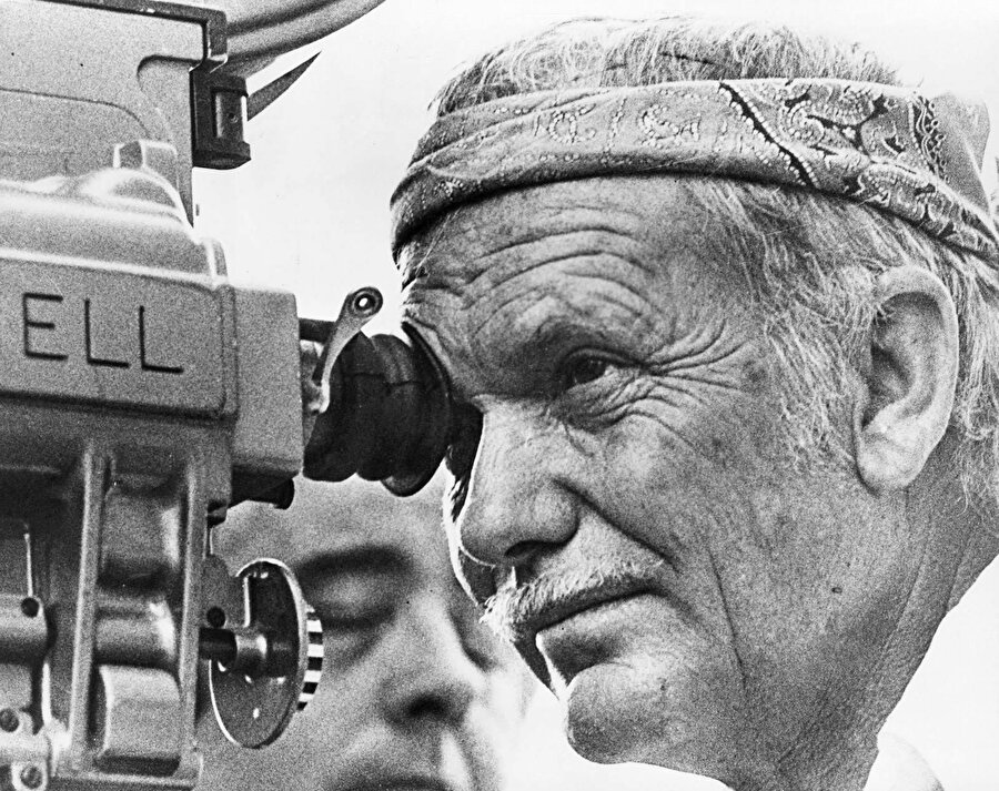  Aralık 1984 yılında ölen Peckinpah, ölmeden önce Stephan King'in Gunslinger serisinin sinemaya uyarlanması için çalışıyordu.