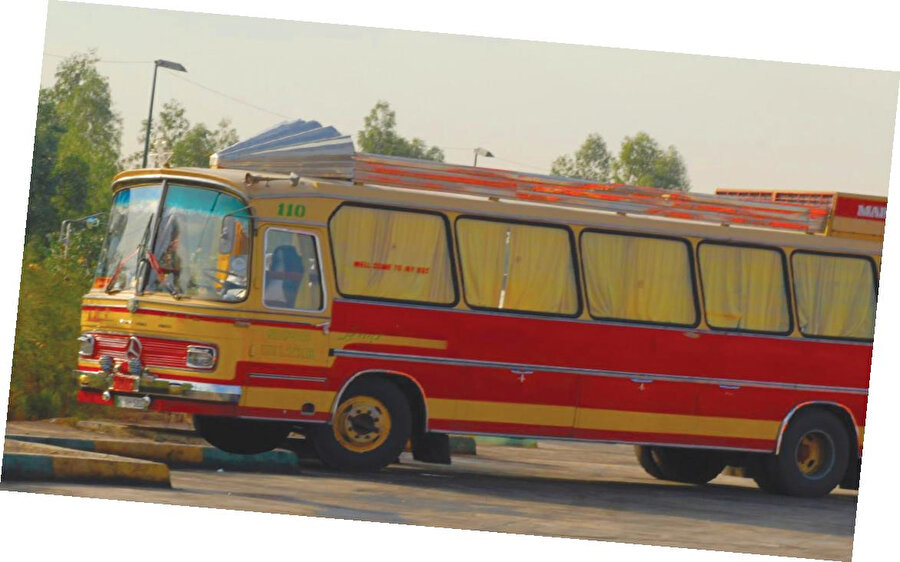 Çuval ve Avni Aker…