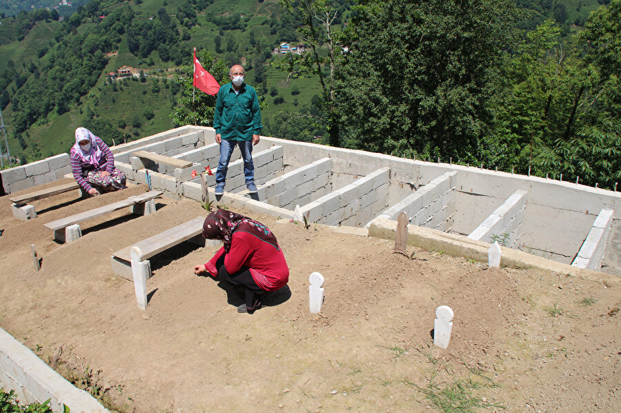 Aynı aileden 8 kişi koronavirüsten hayatını kaybetti