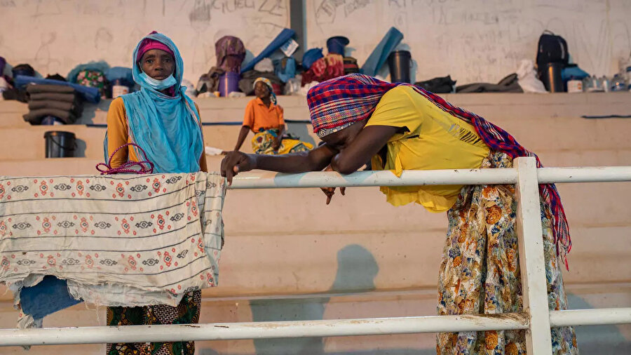 İstikrarsızlıktan kaçan Mozambikli mülteciler.