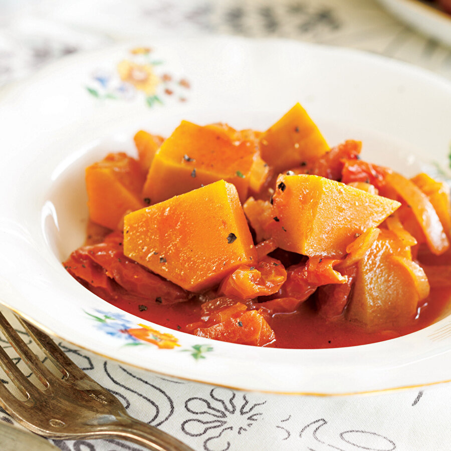 Kuru Biberli Kabak Yemeği tarifi