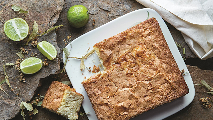 Ihlamur ve Misket Limonlu Kek tarifi